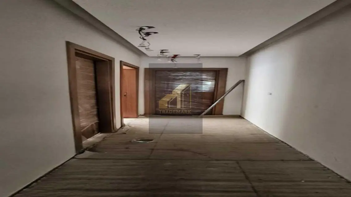 ground with garden and private pool prime location