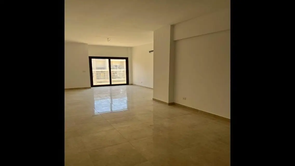 Apartment for rent in Fifth Square ( Marasem )