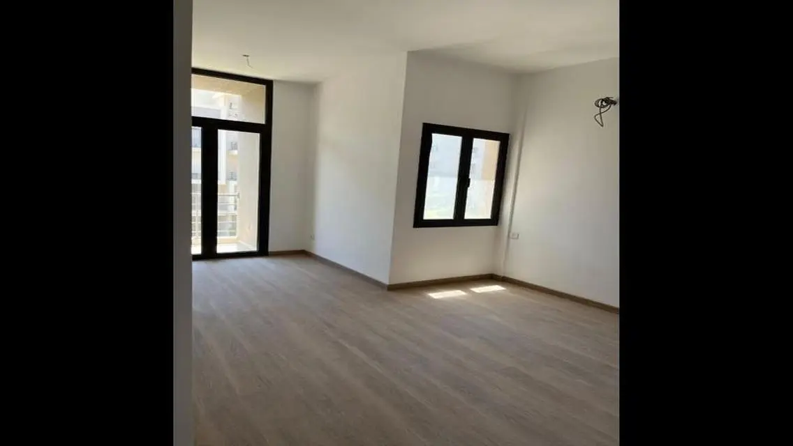 Apartment for rent in Fifth Square ( Marasem )