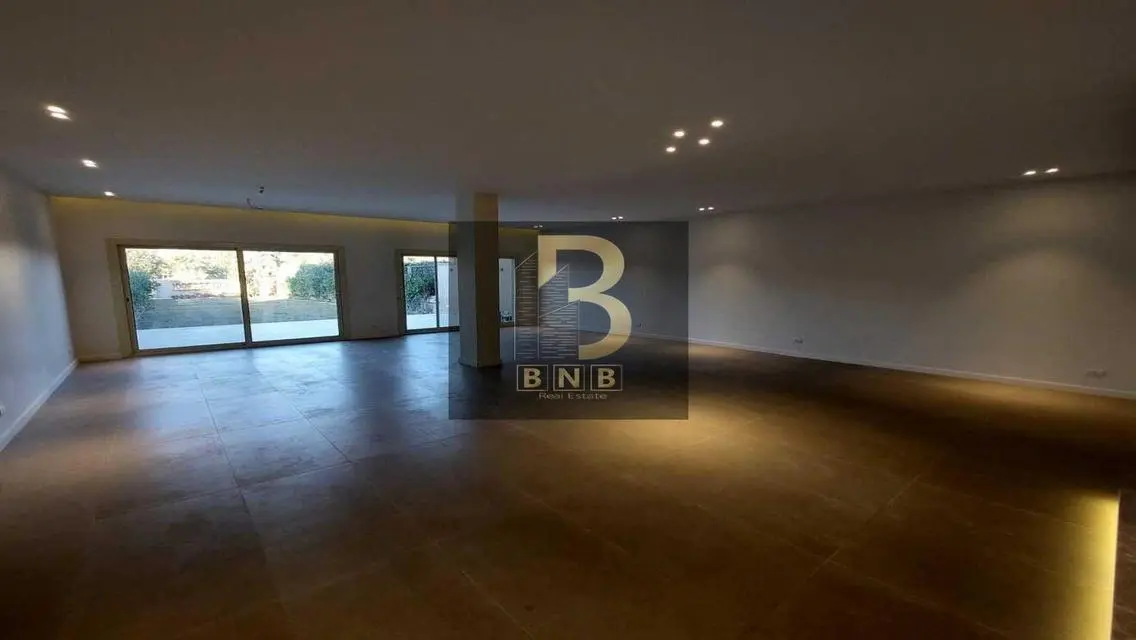 A Semi Furnished Modern Villa First Use In PK1