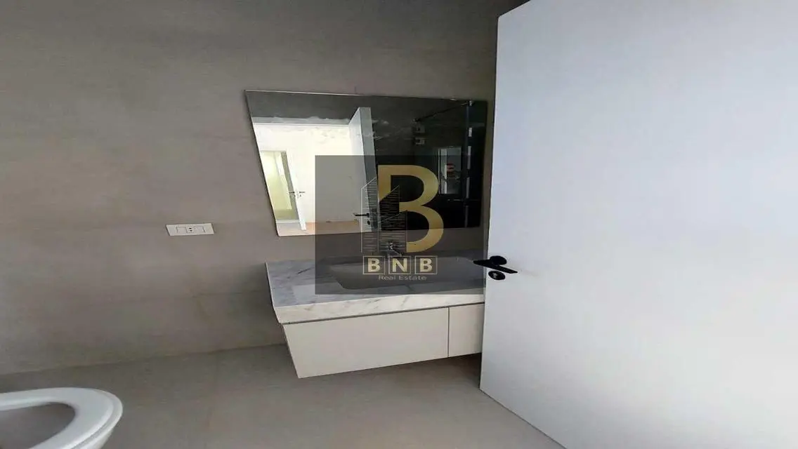 A Semi Furnished Modern Villa First Use In PK1