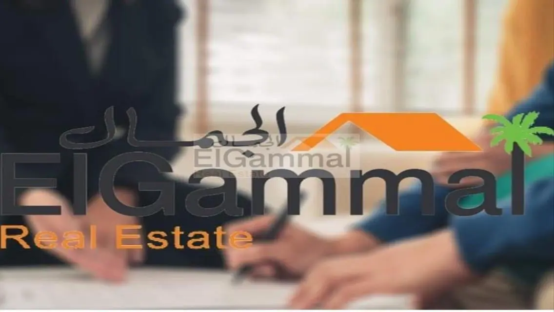 مبنى تجارى بالكامل للبيع او للايجار للأستثمار