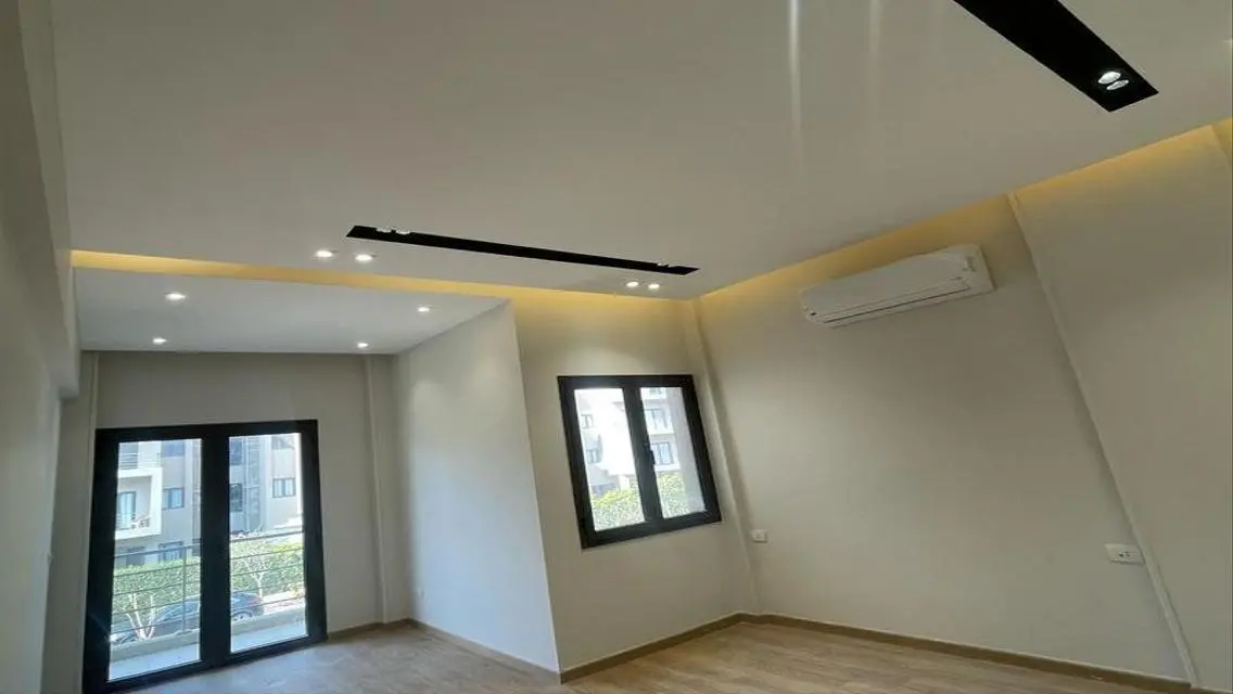 Apartment for rent in Fifth Square ( Marasem )