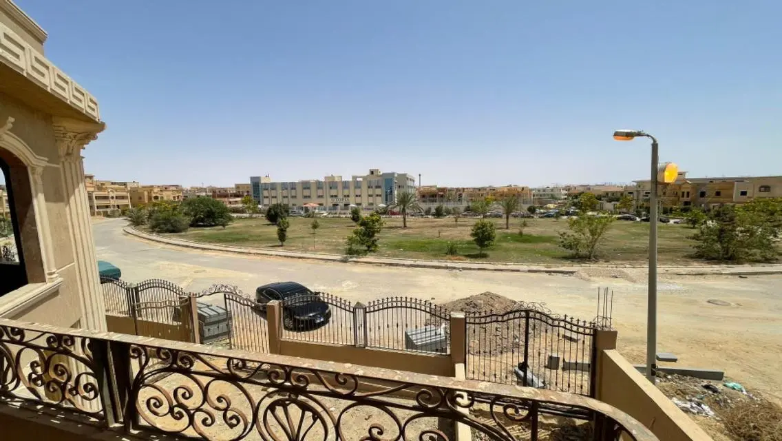 فيلا في الحي المتميز فيلا منطقه A لوكيشن مميز جداا