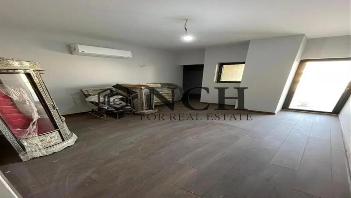 بنتهاوس للإيجار 224متر، مطبخ وتكييفات , فيلليت .