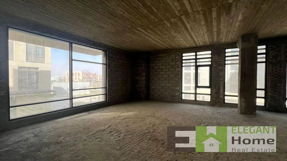 Building- Ready to move - Parking -Prime Location