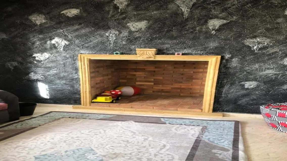 Fully finished villa with kitchen n prime location