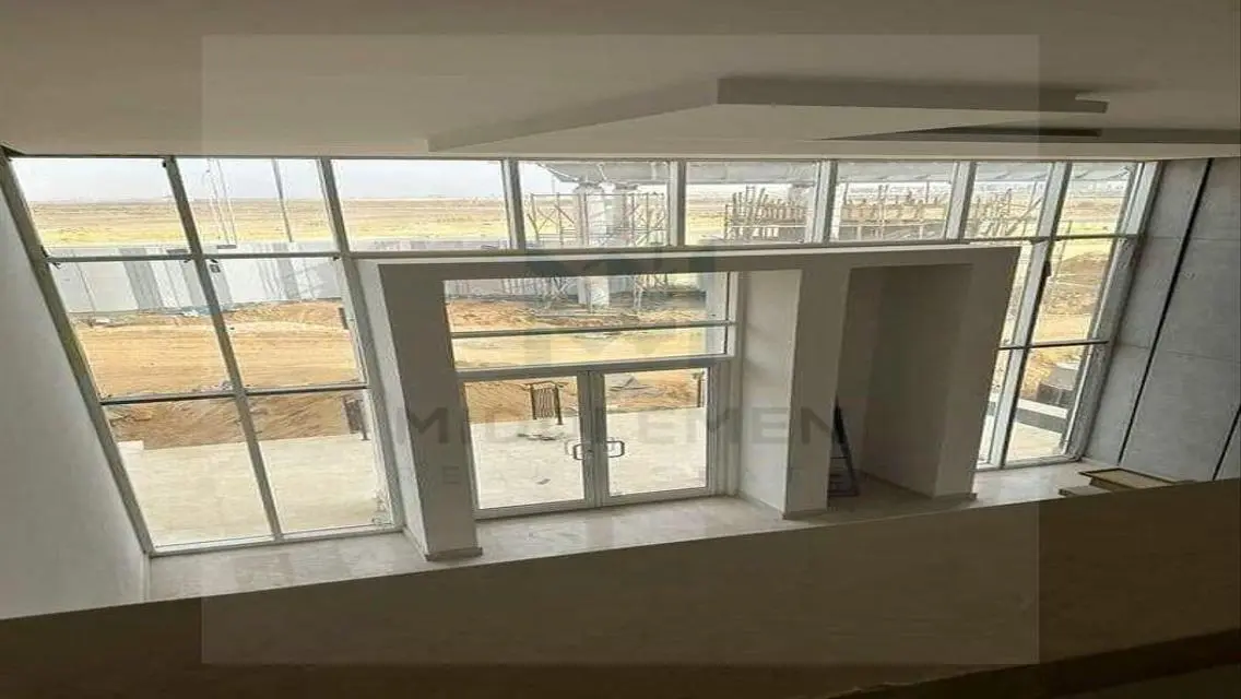 Apartment direct on landscape  deliverd haptown