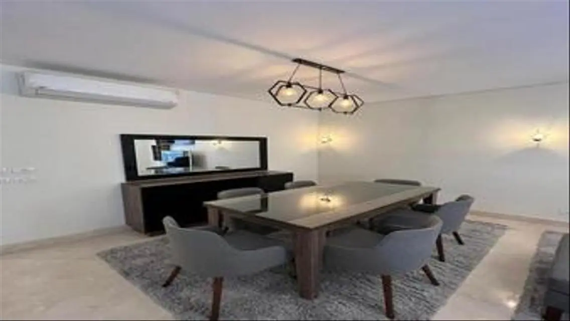 Ultra Modern Furnished Apartment In 90 Avenue