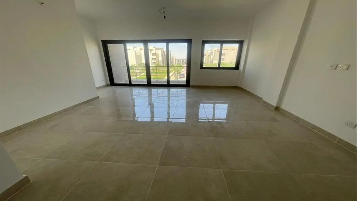 Apartment for rent in Fifth square ( Marasem )