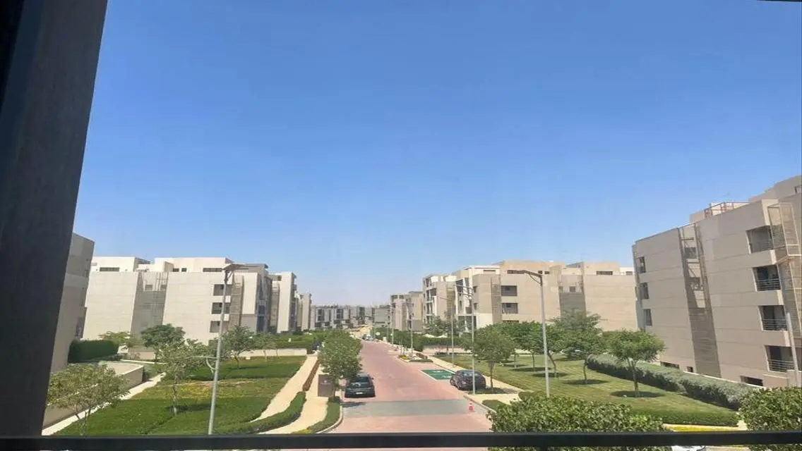 Apartment for rent in Fifth square ( Marasem )