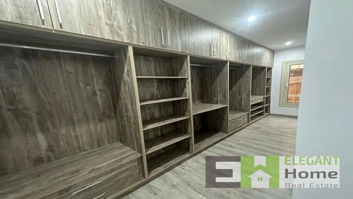 Semi furnished apartment for rent at Banafseg
