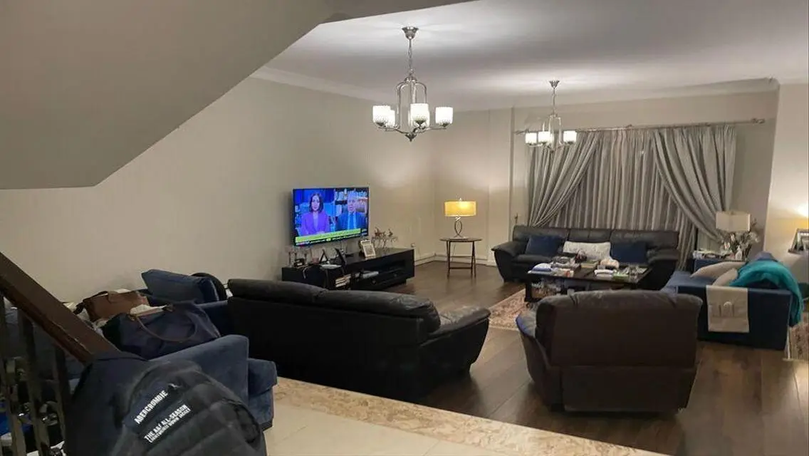 Stunning 290 sqm Villa with Private Garden
