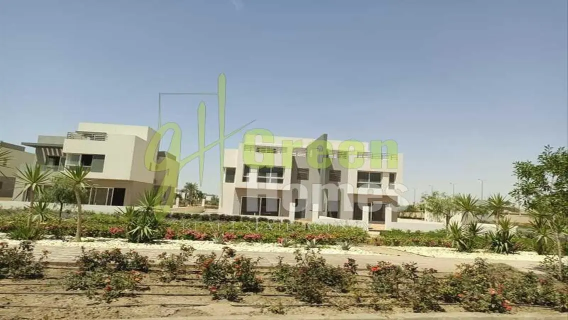 Green Home 2016 with Balcony
