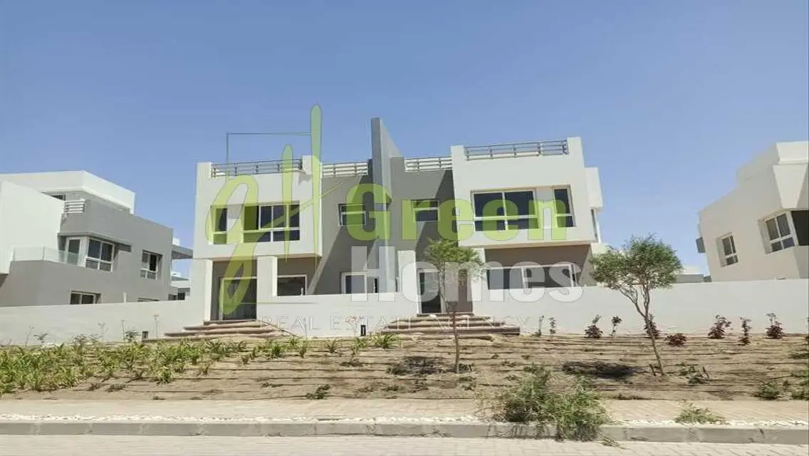 Green Home 2016 with Balcony