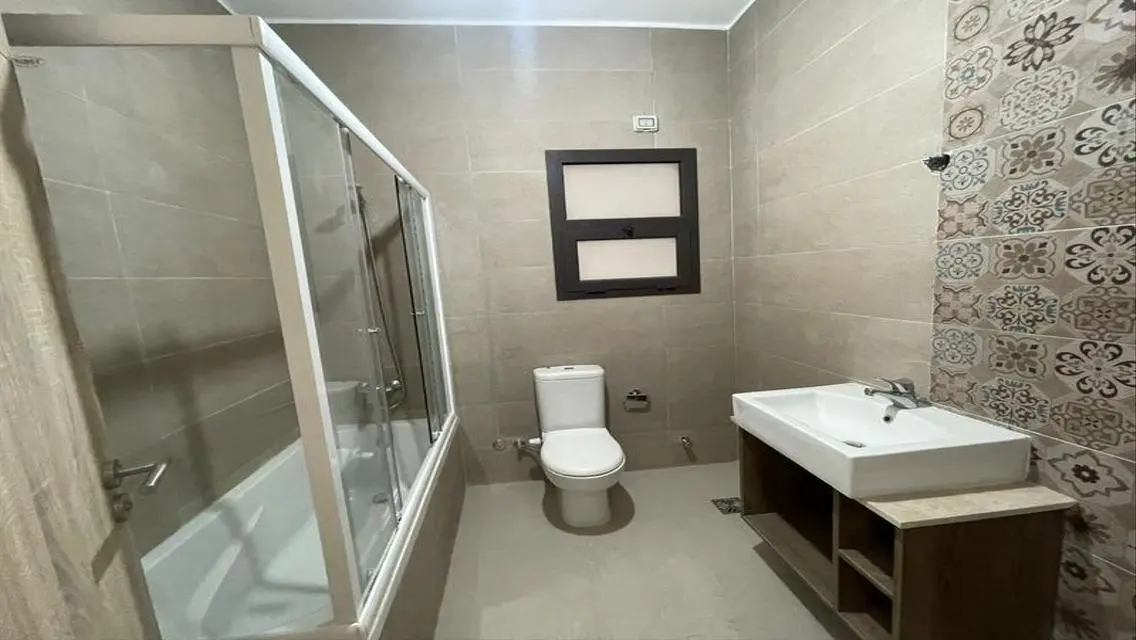 Apartment for rent in Fifth Square ( Marasem )