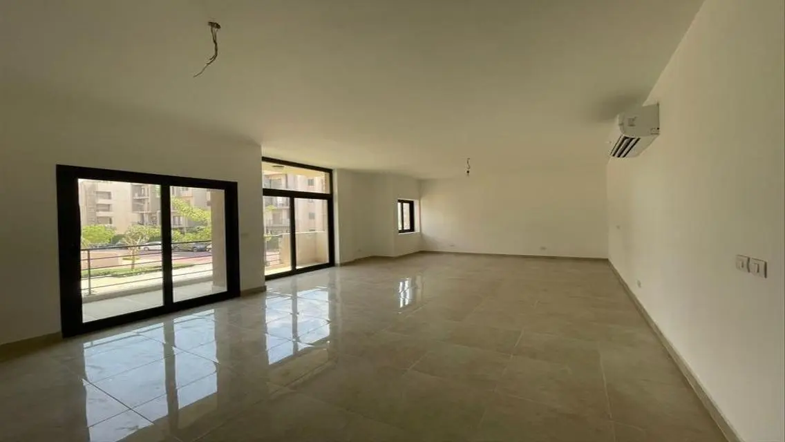 Apartment for rent in Fifth Square ( Marasem )