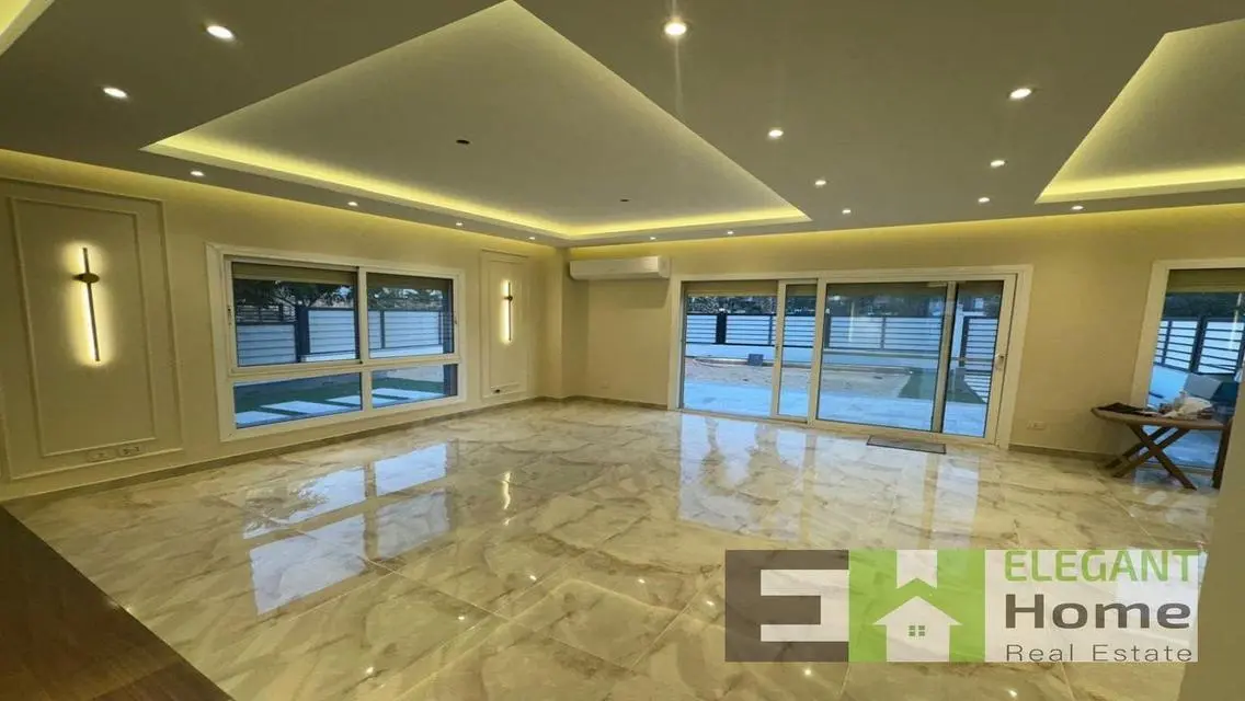 Twin house for rent (Kitchen +Acs) at Hyde Park