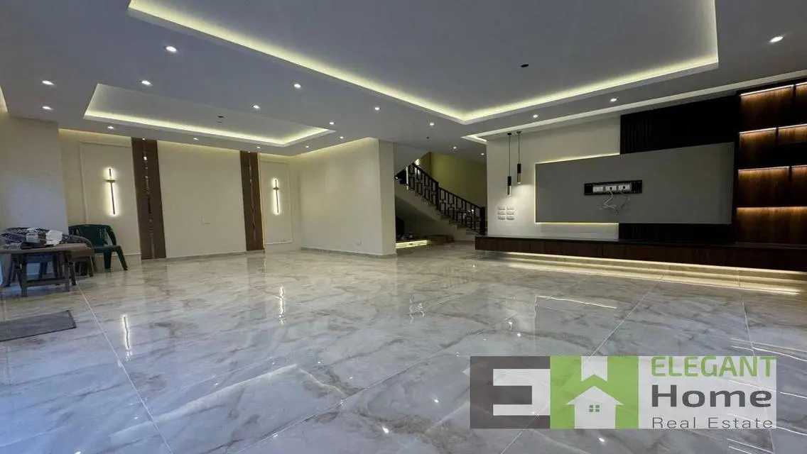 Twin house for rent (Kitchen +Acs) at Hyde Park