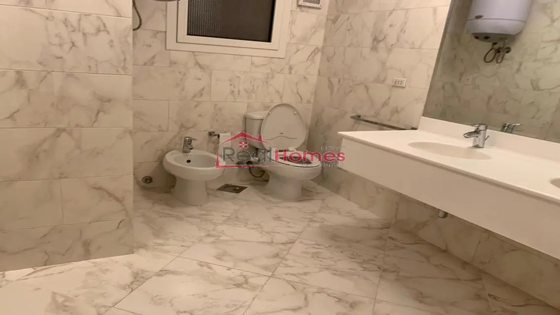 Modern nile view apartment with terrace 3bedrooms