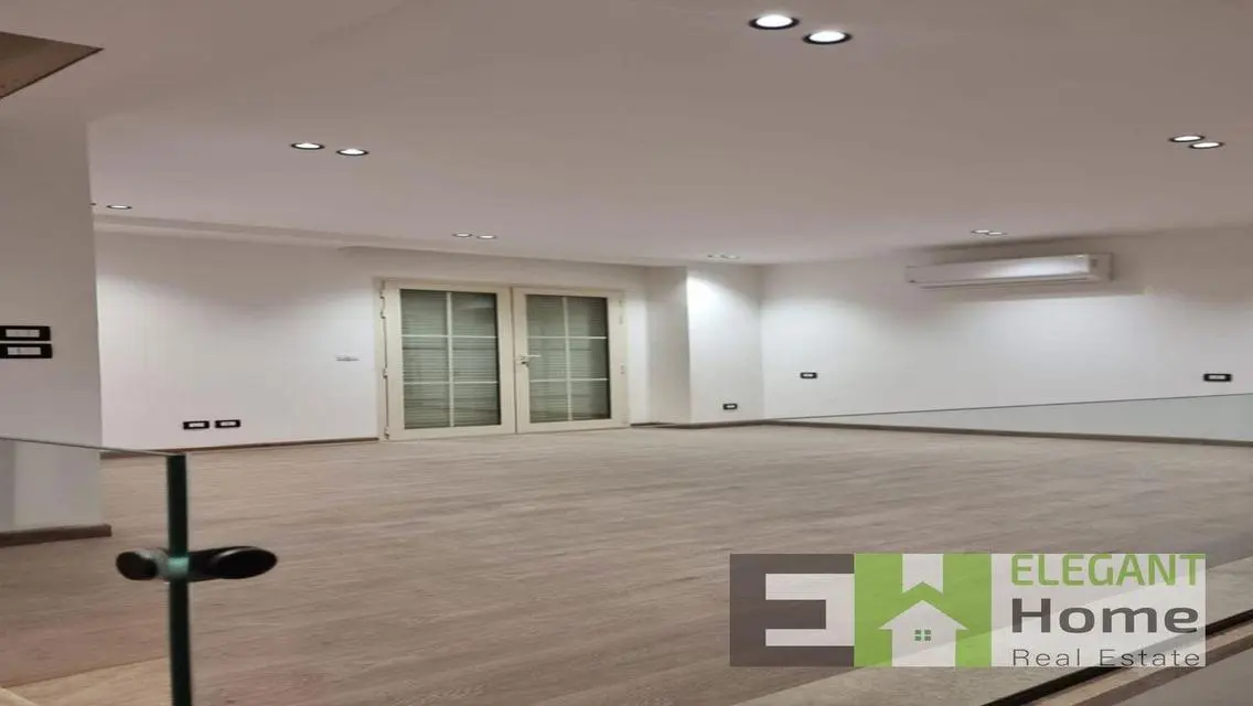 Elegant semi furnished standalone for rent