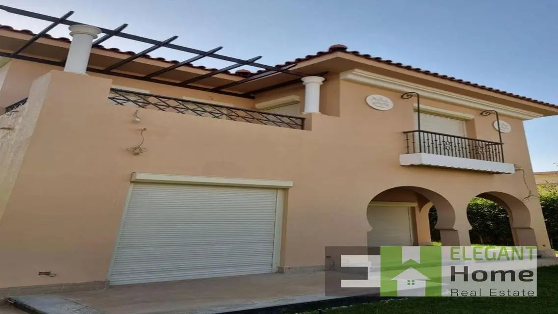 Elegant semi furnished standalone for rent
