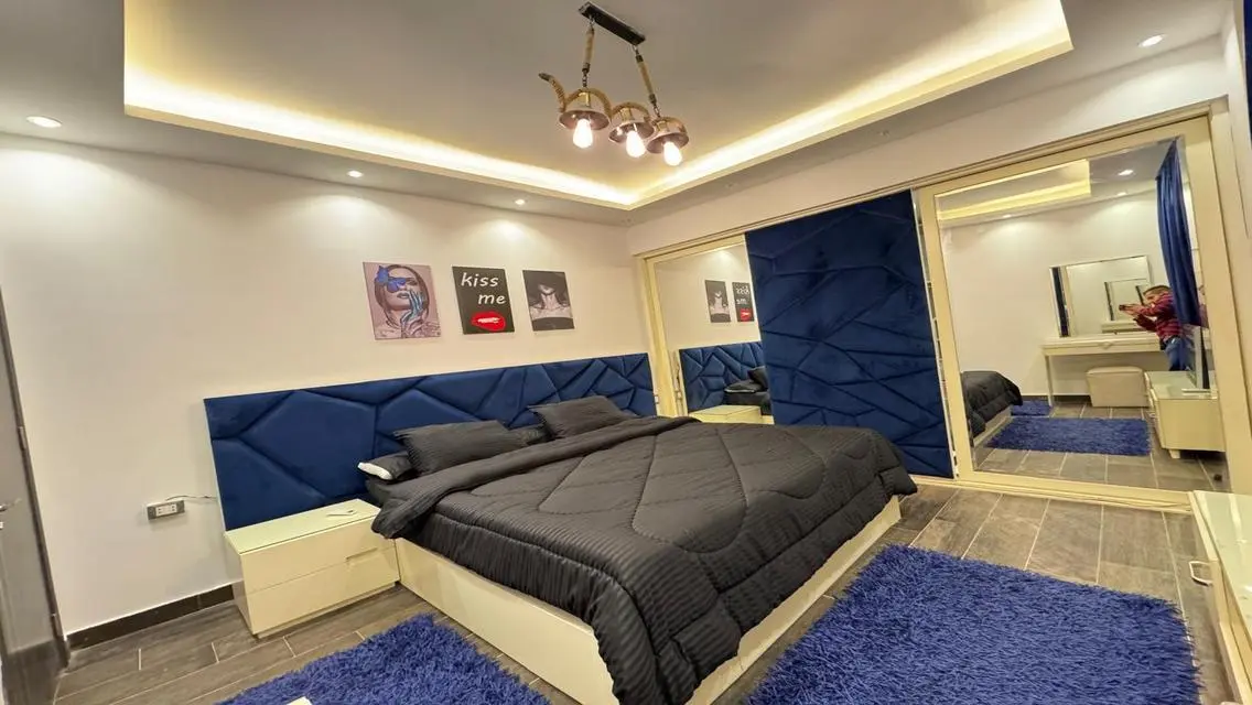 LuXury For Daily &amp; Monthly Rent Wiz Private Garden