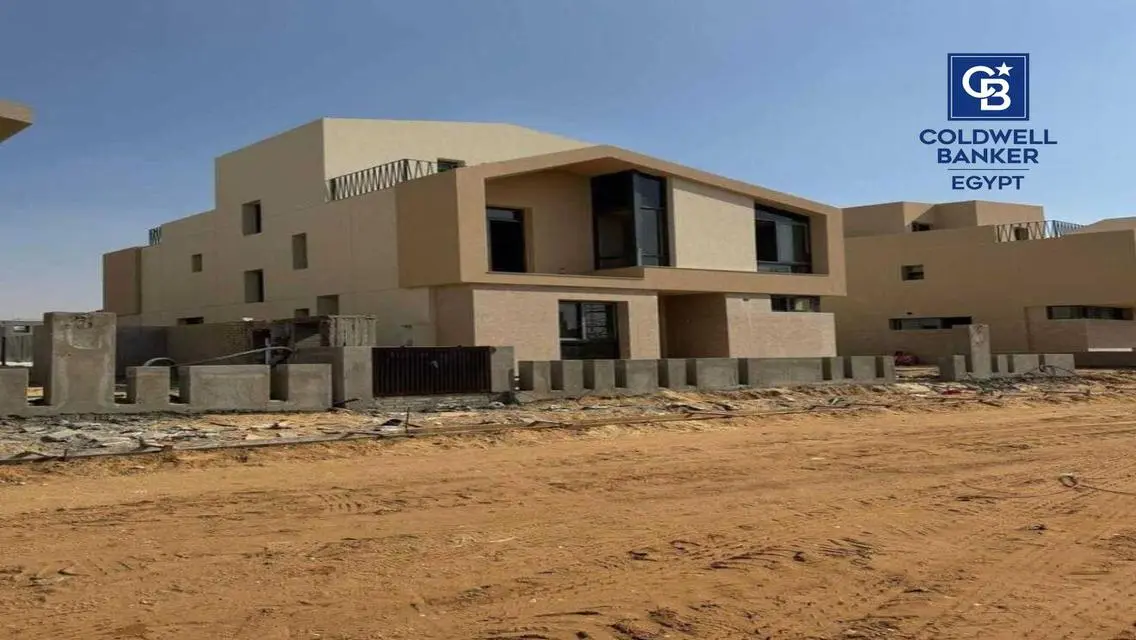 Prime location 251 sqm Villa for sale in Karmell