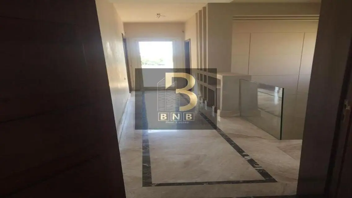 Luxury Apartment with Private Garden and Premium Amenities