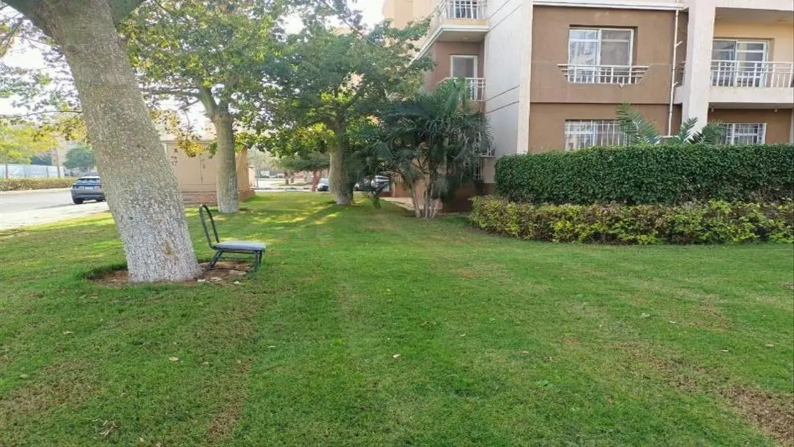 Apartment for rent, furnished, ground floor with a