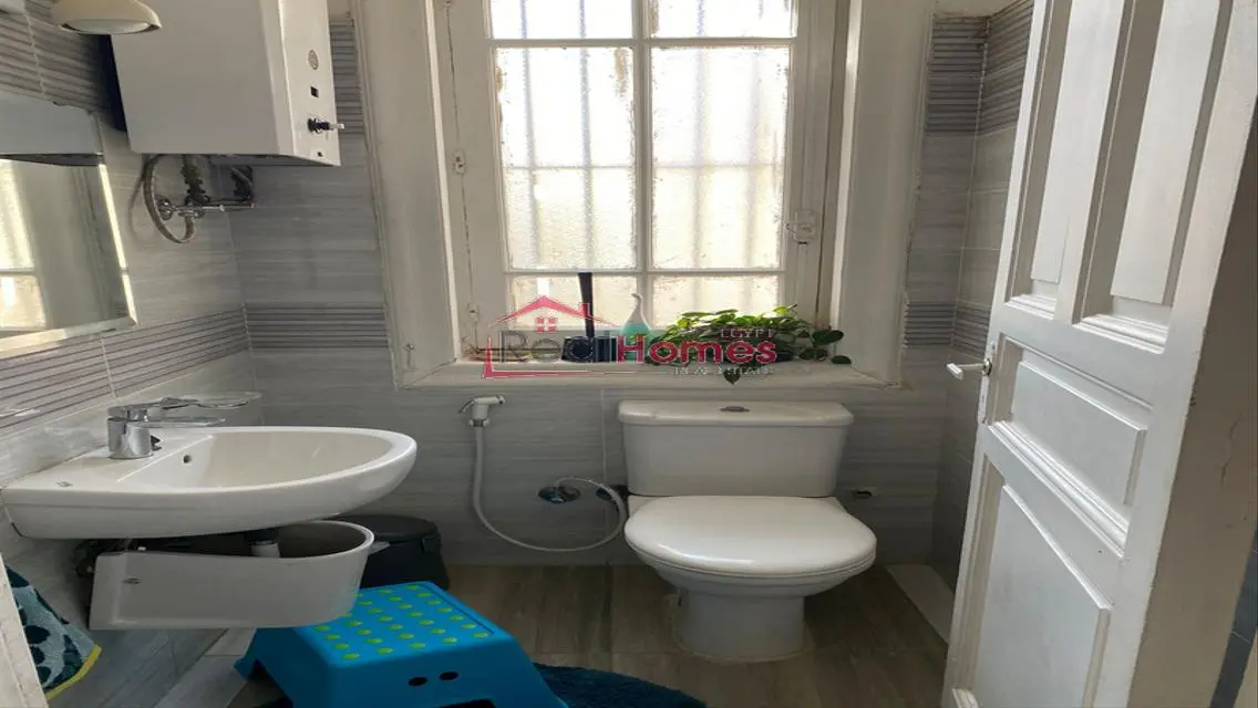 High ceiling apartment for rent 4bedrooms