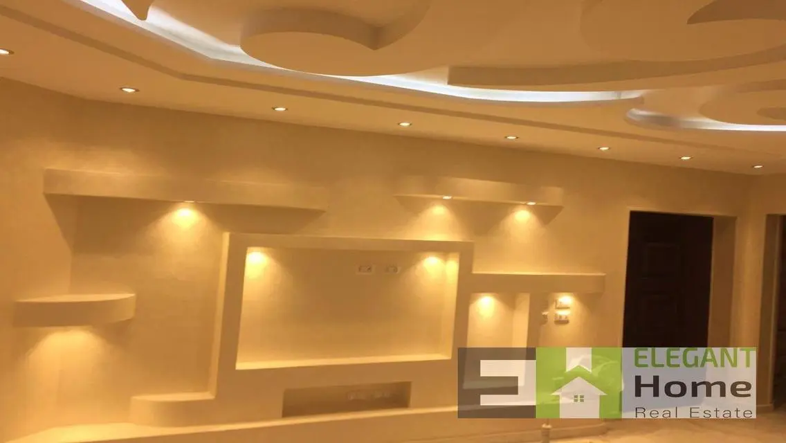 Corner Apartment for sale with kitchen+Acs at Mvhp