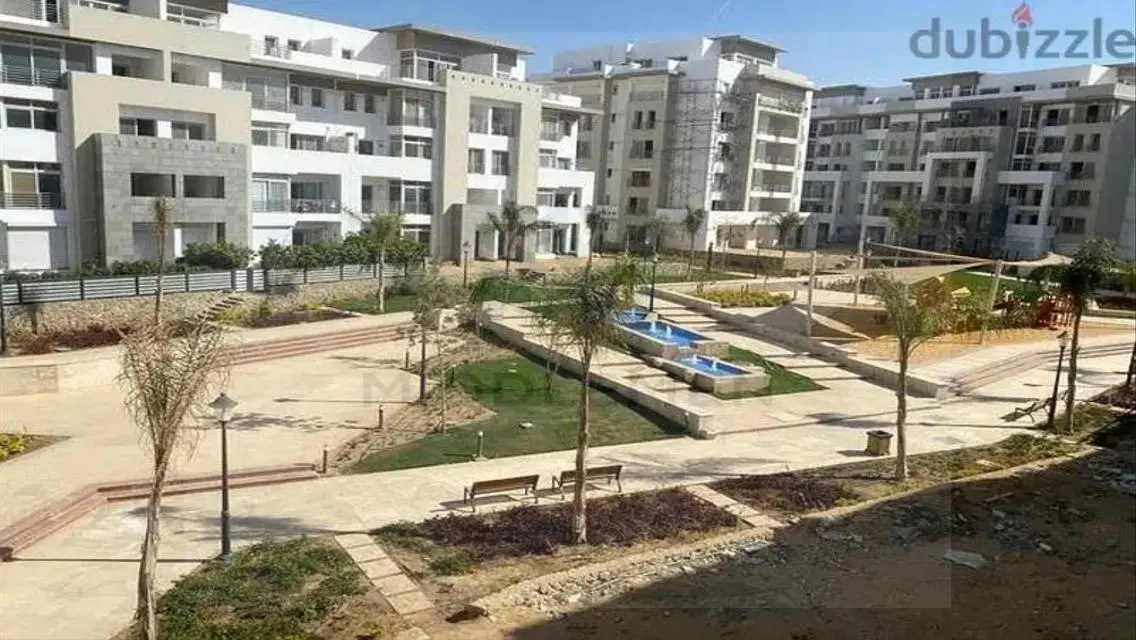 تاون هاوس كورنر  لوكيشن مميز هايد بارك