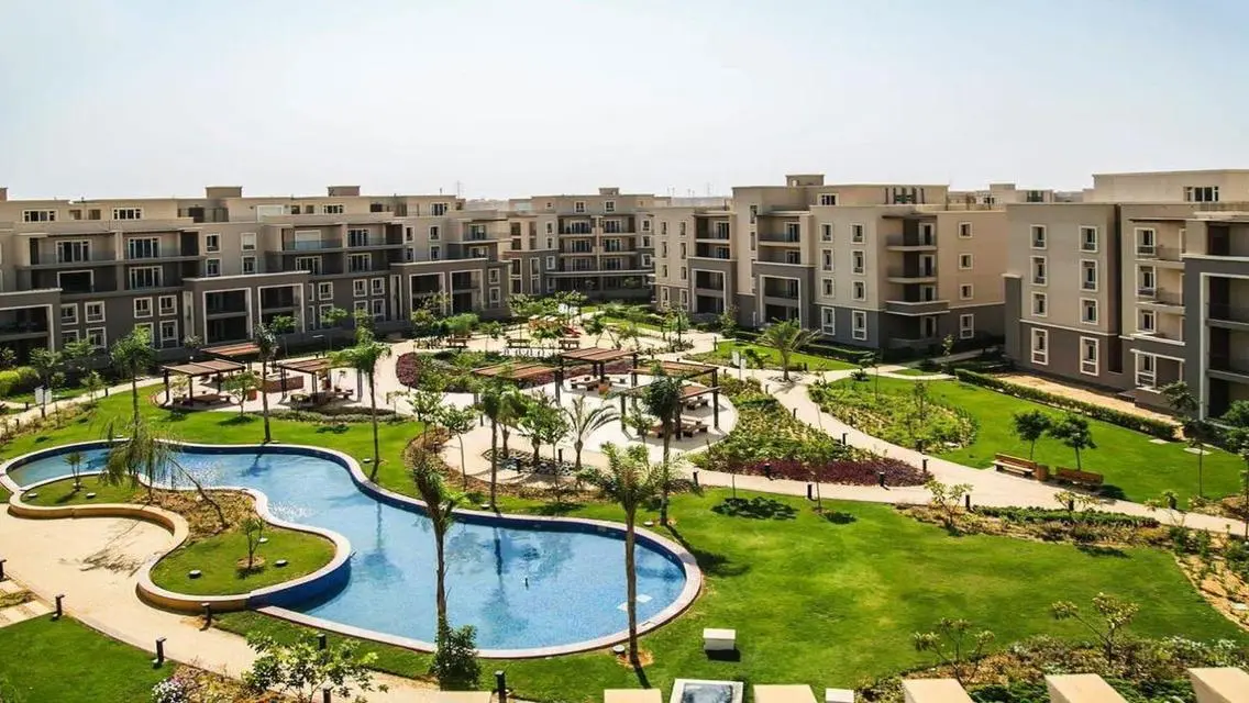 Apartment with garden In October Plaza Sodic