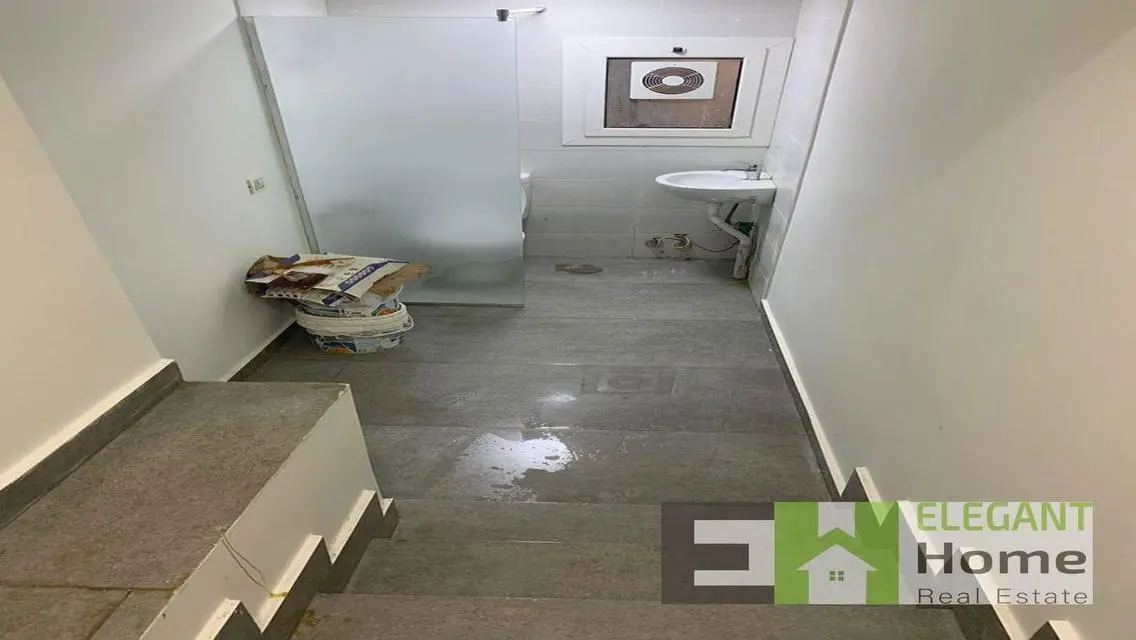 Cheapest I-Villa garden for rent at MV Hyde park