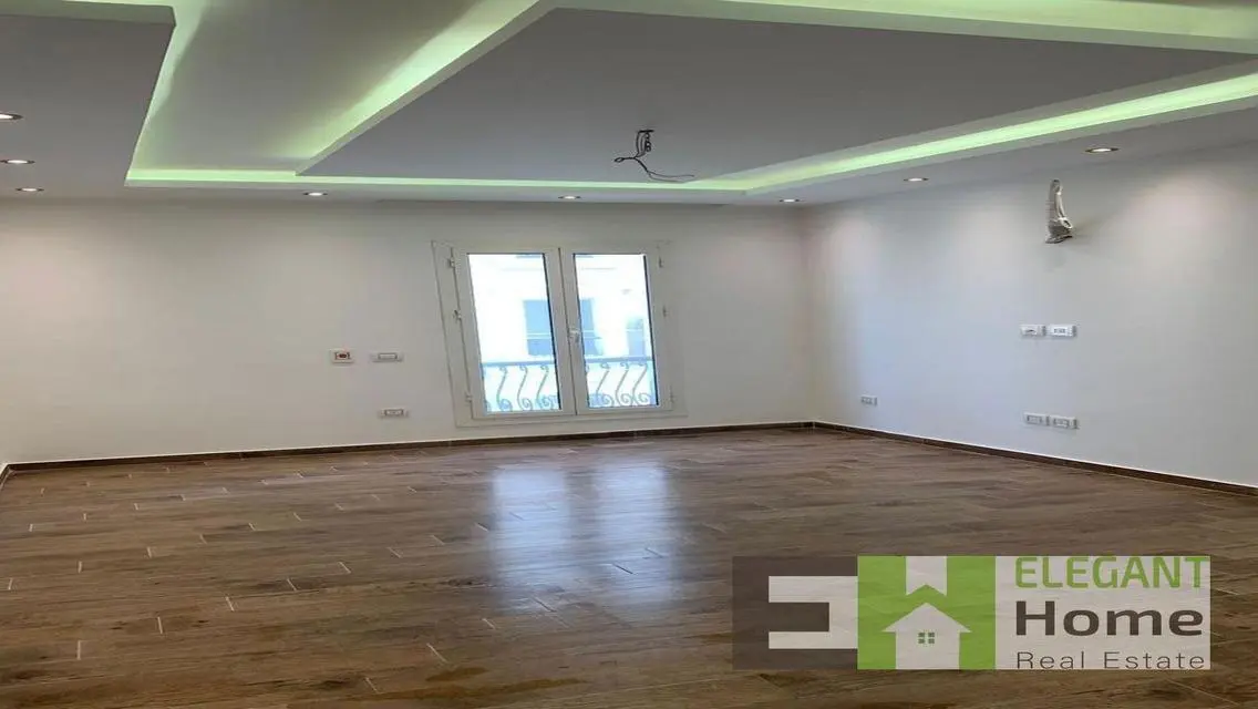Cheapest I-Villa garden for rent at MV Hyde park