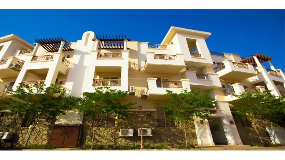 Luxury Apartment with Sea View