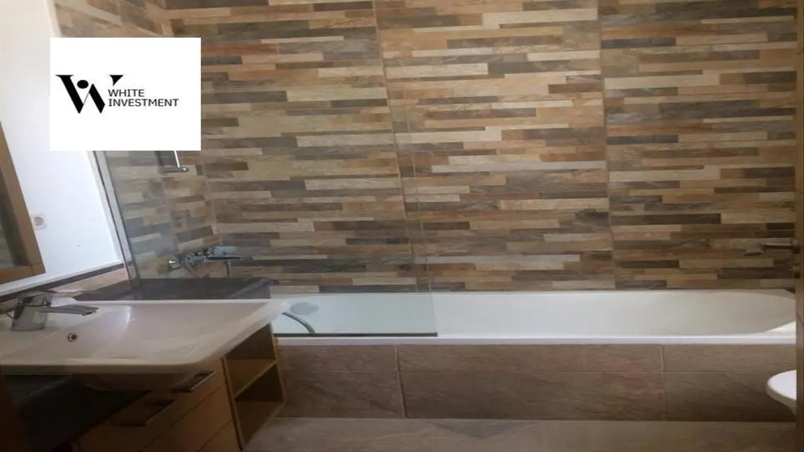 HOT DEAL Uptown 262 m 4 Beds Direct To Pool