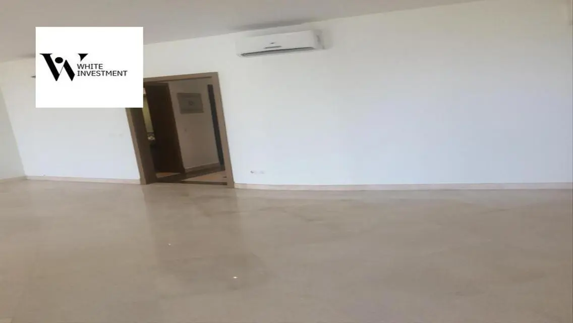 HOT DEAL Uptown 262 m 4 Beds Direct To Pool