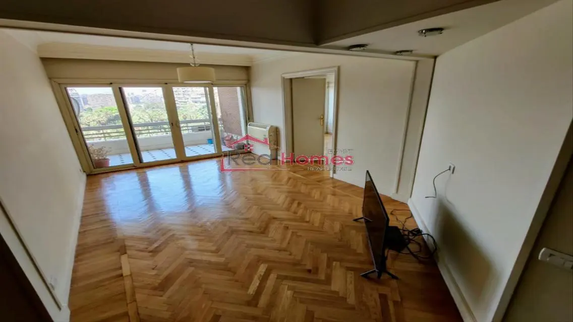 Furnished apartement with garden view terrace