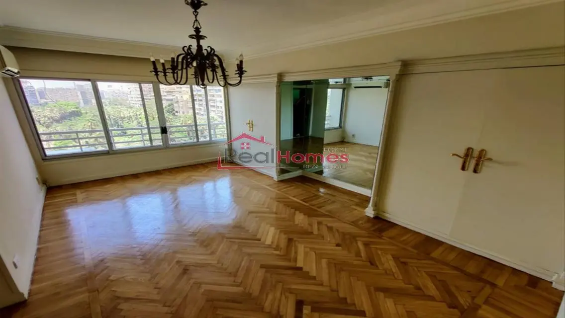 Furnished apartement with garden view terrace