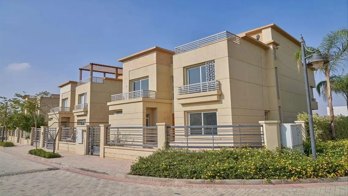 Turn the Key to Luxury – Immediate Move-In Villa