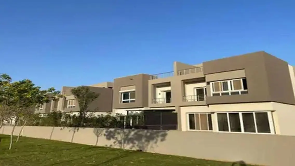 Twinhouse in Etapa next to Al Rabwa , best price