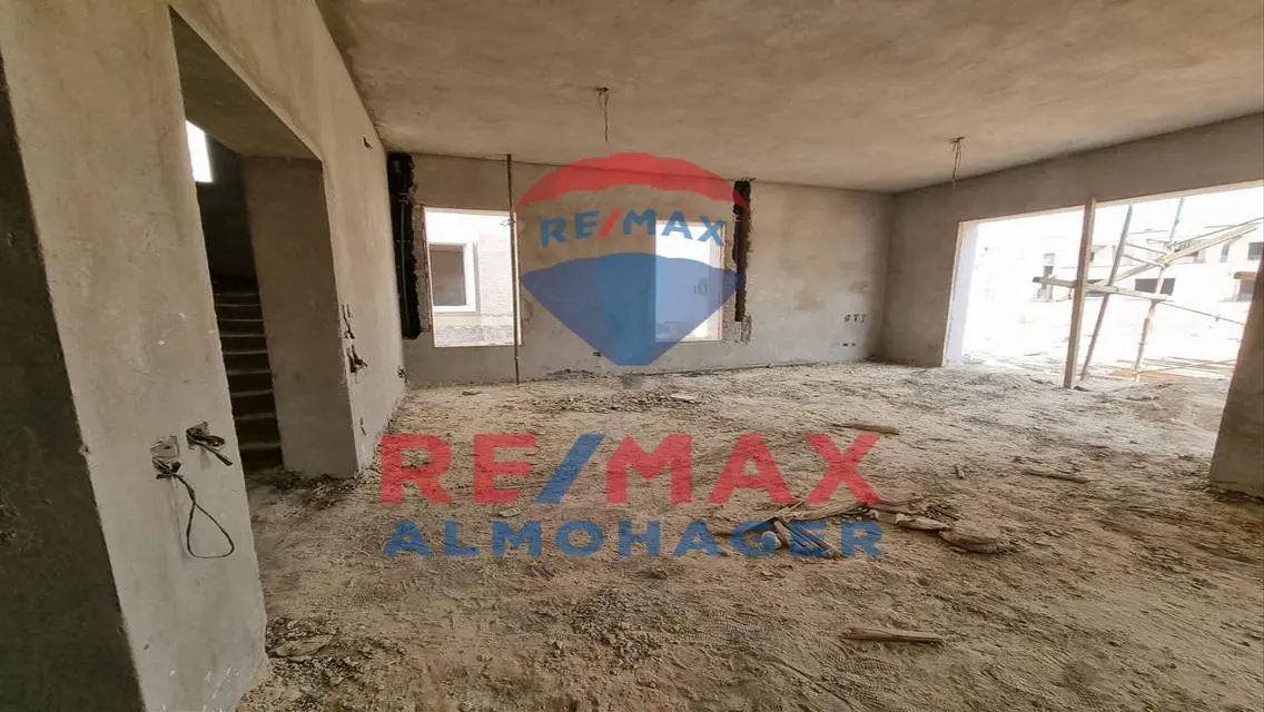 Luxury Apartment for Sale in Prime Location