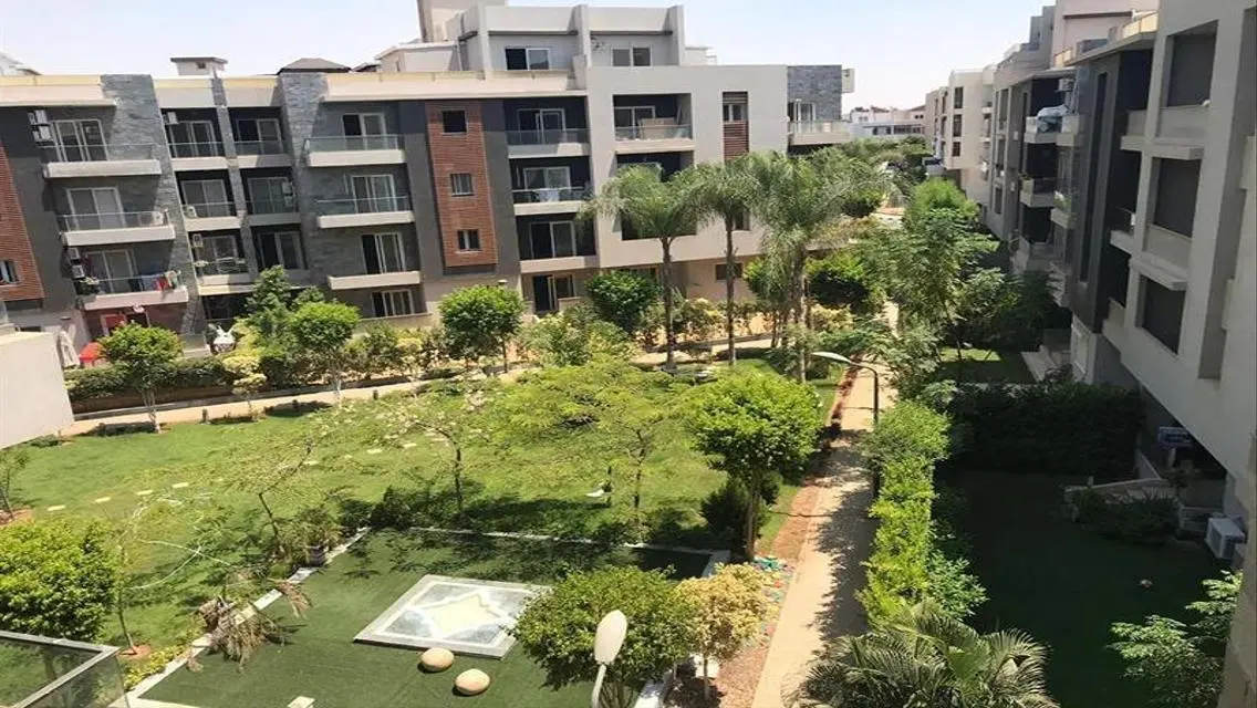 Resale 250m + roof 150m Fully finished + ACs - RTM