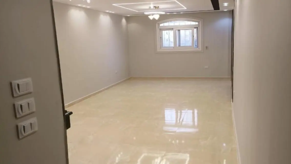 شقة مميزة في حدائق الاهرام - البوابة الاولى 