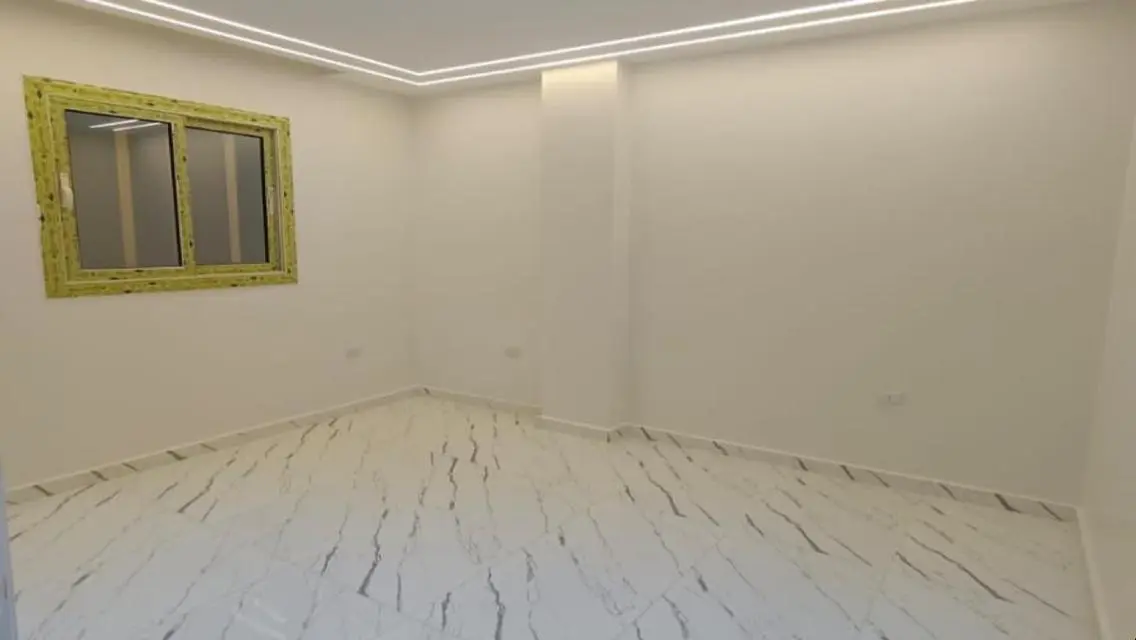 شقة مميزة للبيع في حدائق الاهرام - البوابة الاولى 