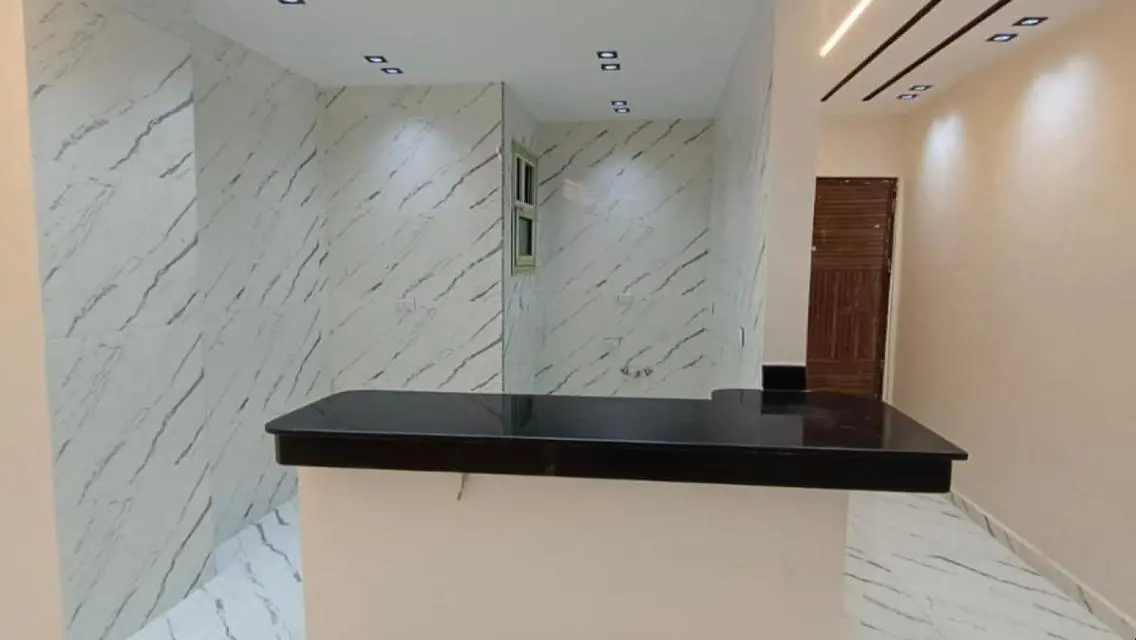 شقة مميزة للبيع في حدائق الاهرام - البوابة الاولى 