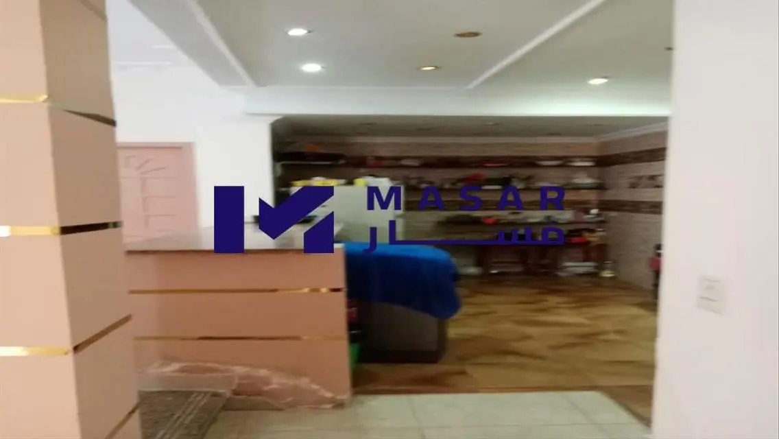 A unique opportunity to own or rent a duplex in Ta