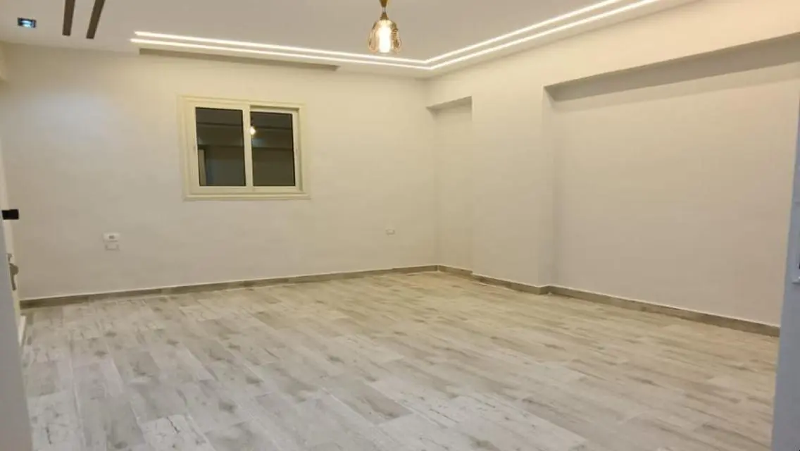 شقة مميزة في حدائق الاهرام - البوابة الاولى 